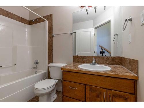 128 Rivermill Landing West, Lethbridge, AB - Indoor Photo Showing Bathroom