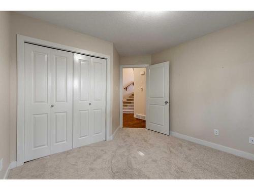 128 Rivermill Landing West, Lethbridge, AB - Indoor