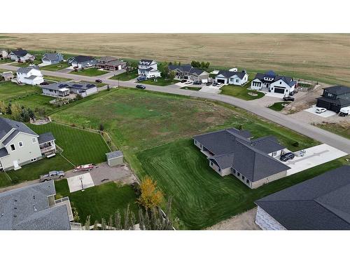 46 Pebblecreek Cove, Raymond, AB 