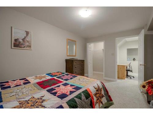 1714 14 Avenue South, Lethbridge, AB - Indoor Photo Showing Bedroom