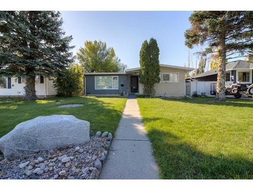 1714 14 Avenue South, Lethbridge, AB - Outdoor With Facade