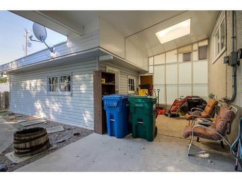 1714 14 Avenue South, Lethbridge, AB -  Photo Showing Garage