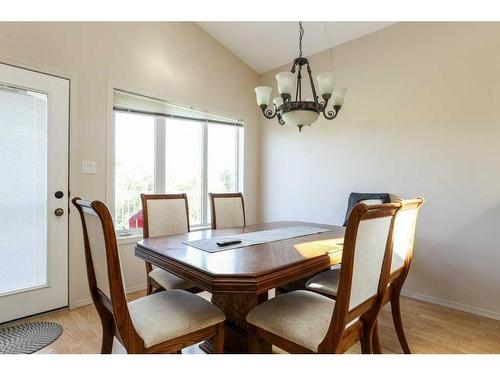 361 Red Crow Boulevard West, Lethbridge, AB - Indoor Photo Showing Dining Room