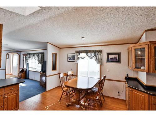 612 Grand Avenue, Carmangay, AB - Indoor Photo Showing Dining Room