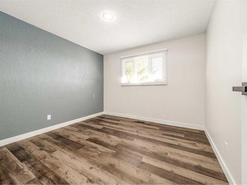 920 Wilderness Avenue, Pincher Creek, AB - Indoor Photo Showing Other Room