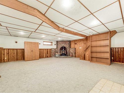 920 Wilderness Avenue, Pincher Creek, AB - Indoor Photo Showing Other Room