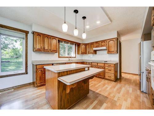 29211 Twp Road 6-0, Rural Pincher Creek No. 9, M.D. Of, AB - Indoor Photo Showing Kitchen