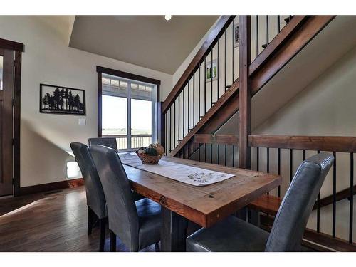 152 School Avenue, Mountain View, AB - Indoor Photo Showing Kitchen