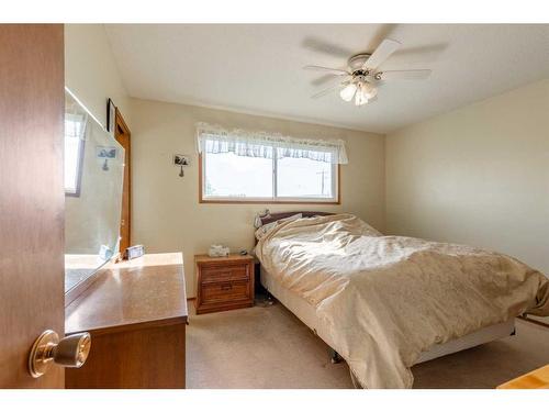 1307 24 Avenue, Coaldale, AB - Indoor Photo Showing Bedroom