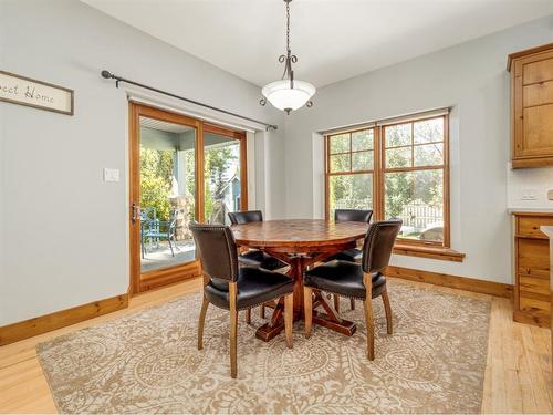 570 27 Street, Fort Macleod, AB - Indoor Photo Showing Dining Room