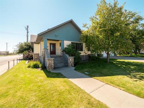 570 27 Street, Fort Macleod, AB - Outdoor With Facade