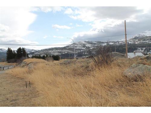 21405 27 Avenue, Crowsnest Pass, AB 