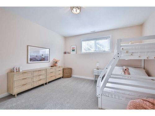 161 Sixmile Bend South, Lethbridge, AB - Indoor