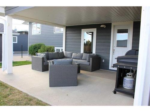 413 7 Street North, Picture Butte, AB - Outdoor With Exterior