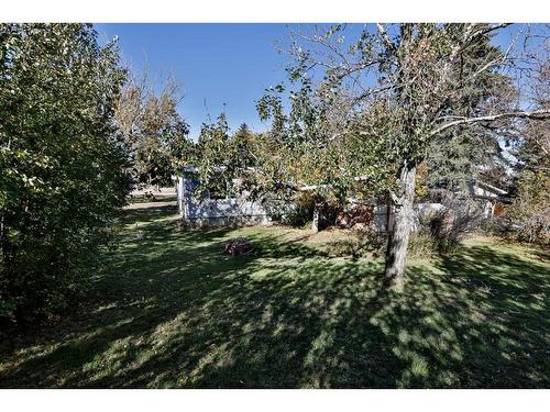 140 2 Street South, Lomond, AB - Outdoor