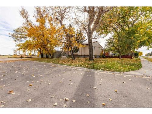 5008 4 Street, Coalhurst, AB - Outdoor