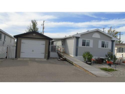 8 Palomino Road, Fort Macleod, AB 