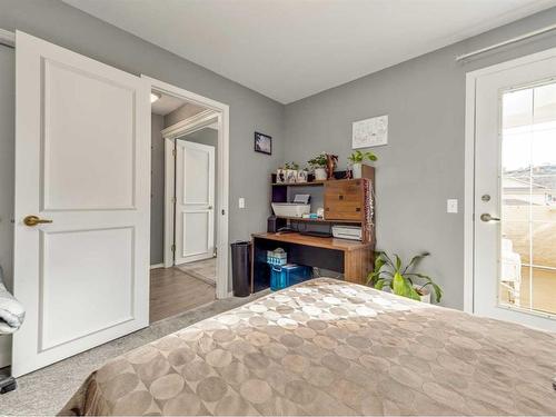 27 Canyon Court West, Lethbridge, AB - Indoor Photo Showing Bedroom