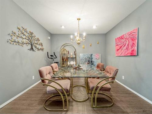 27 Canyon Court West, Lethbridge, AB - Indoor Photo Showing Dining Room