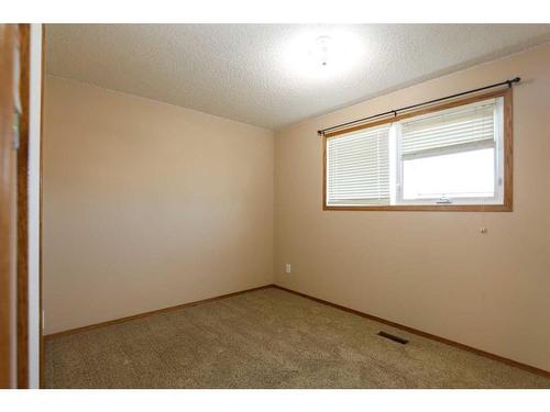 4501 56 Ave., Taber, AB - Indoor Photo Showing Other Room