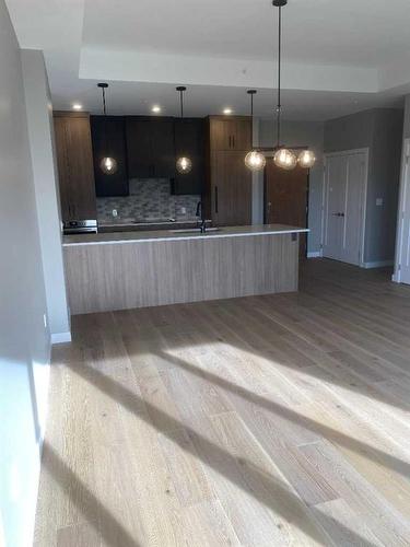 12-102 Scenic Drive North, Lethbridge, AB - Indoor Photo Showing Kitchen