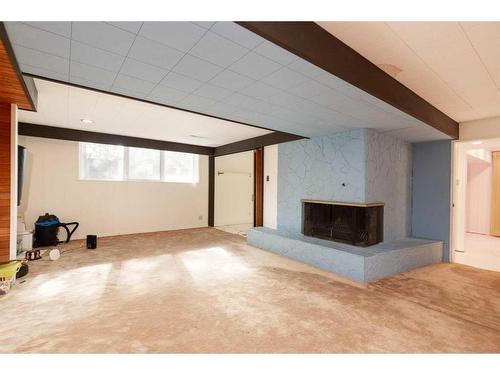 2818 6A Avenue South, Lethbridge, AB - Indoor With Fireplace