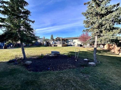 210 4 Street East, Cardston, AB - Outdoor