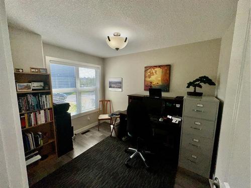 #3-47 Aquitania Circle West, Lethbridge, AB - Indoor Photo Showing Office