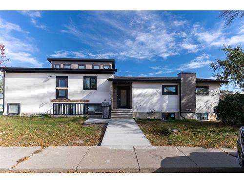 921 12A Street North, Lethbridge, AB - Outdoor With Facade