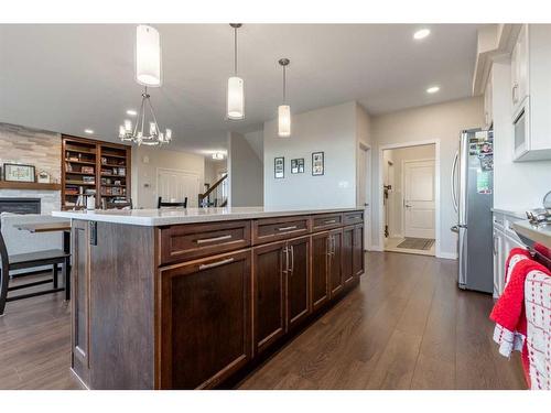 248 Agnes Short Place North, Lethbridge, AB - Indoor Photo Showing Kitchen With Upgraded Kitchen