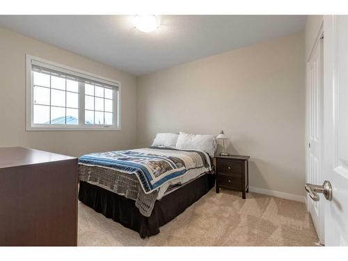 248 Agnes Short Place North, Lethbridge, AB - Indoor Photo Showing Bedroom