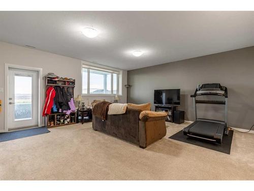 248 Agnes Short Place North, Lethbridge, AB - Indoor