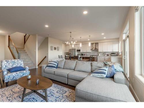 248 Agnes Short Place North, Lethbridge, AB - Indoor Photo Showing Living Room