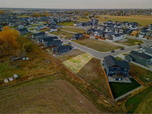 1652 Sixmile View South, Lethbridge, AB 