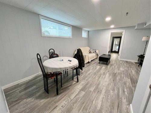 2420 14 Avenue South, Lethbridge, AB - Indoor Photo Showing Dining Room