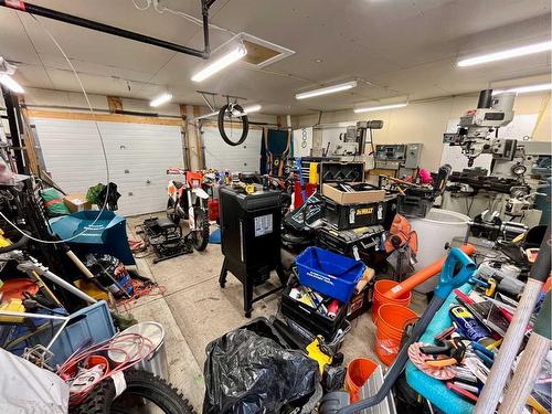 2420 14 Avenue South, Lethbridge, AB - Indoor Photo Showing Garage