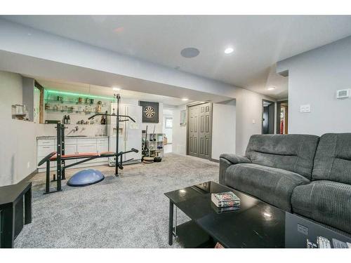 2412 13 Avenue North, Lethbridge, AB - Indoor Photo Showing Living Room