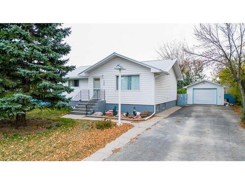 206 2 Avenue, Warner, AB - Outdoor