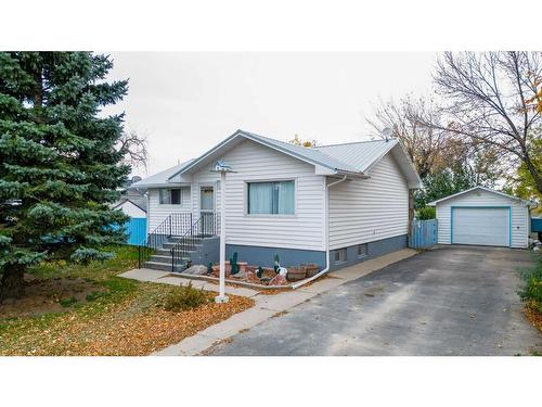 206 2 Avenue, Warner, AB - Outdoor