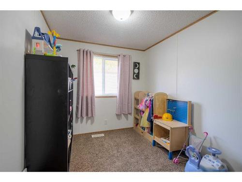 312 Station Boulevard, Coaldale, AB 