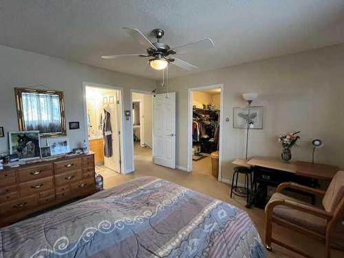 34 Fairway Village, Taber, AB - Indoor Photo Showing Bedroom