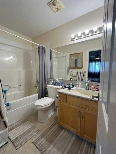 34 Fairway Village, Taber, AB - Indoor Photo Showing Bathroom