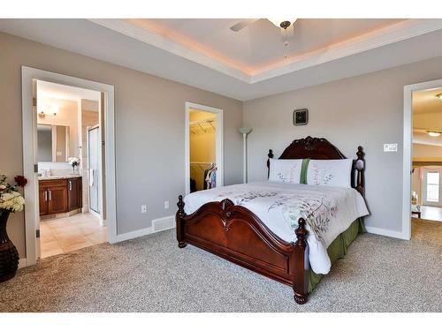 332 Stonecrest Place West, Lethbridge, AB - Indoor Photo Showing Bedroom