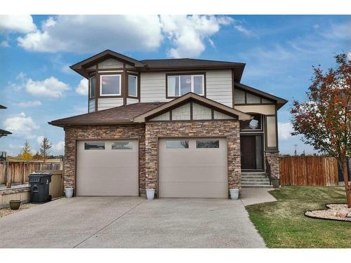 332 Stonecrest Place West, Lethbridge, AB - Outdoor