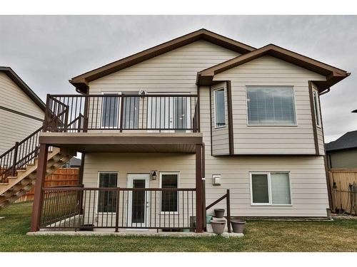 332 Stonecrest Place West, Lethbridge, AB - Outdoor