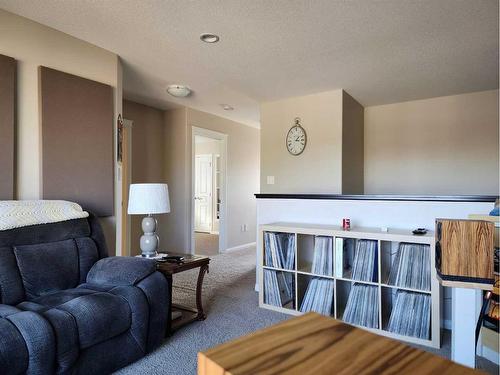 709 Twinriver Loop West, Lethbridge, AB - Indoor