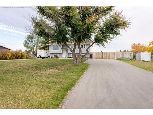 145W 300N, Raymond, AB - Outdoor