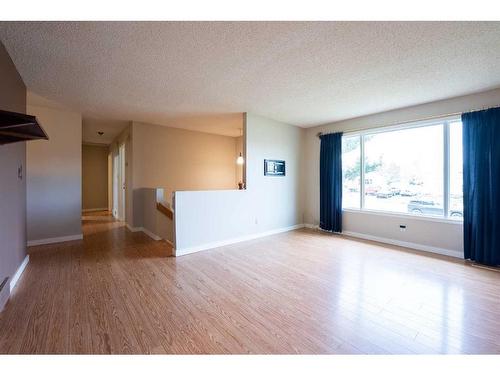 145W 300N, Raymond, AB - Indoor