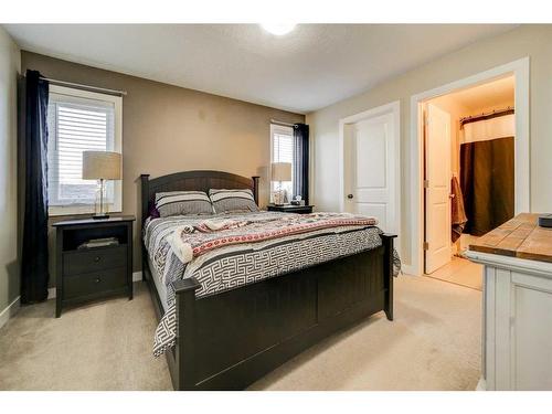 99 Mt Sundial Court West, Lethbridge, AB - Indoor Photo Showing Bedroom