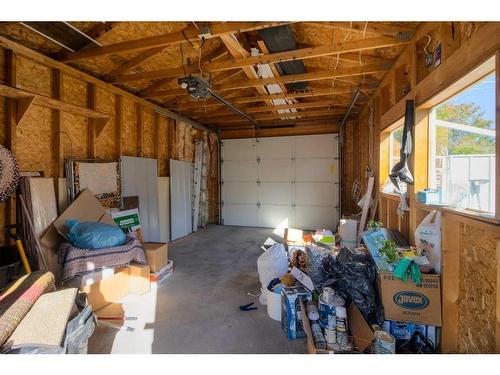 1717 15 Avenue South, Lethbridge, AB - Indoor Photo Showing Garage